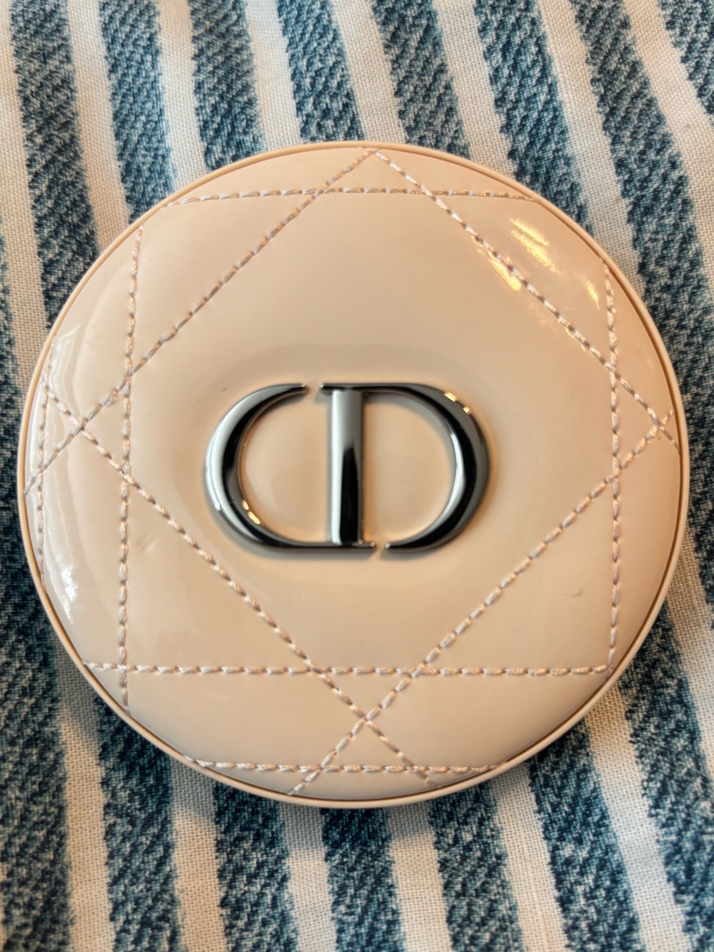 DIOR FOEVER COUTURE LUMINIZER #01 NUDE GLOW